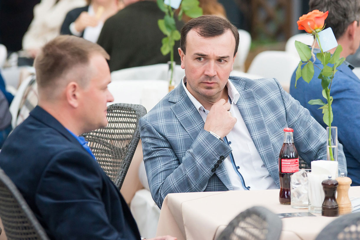 Концерт Сергея Галанина и группы «СерьГа» на летней веранде кафе «Премьера»