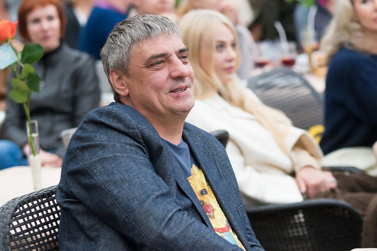 Концерт Сергея Галанина и группы «СерьГа» на летней веранде кафе «Премьера»