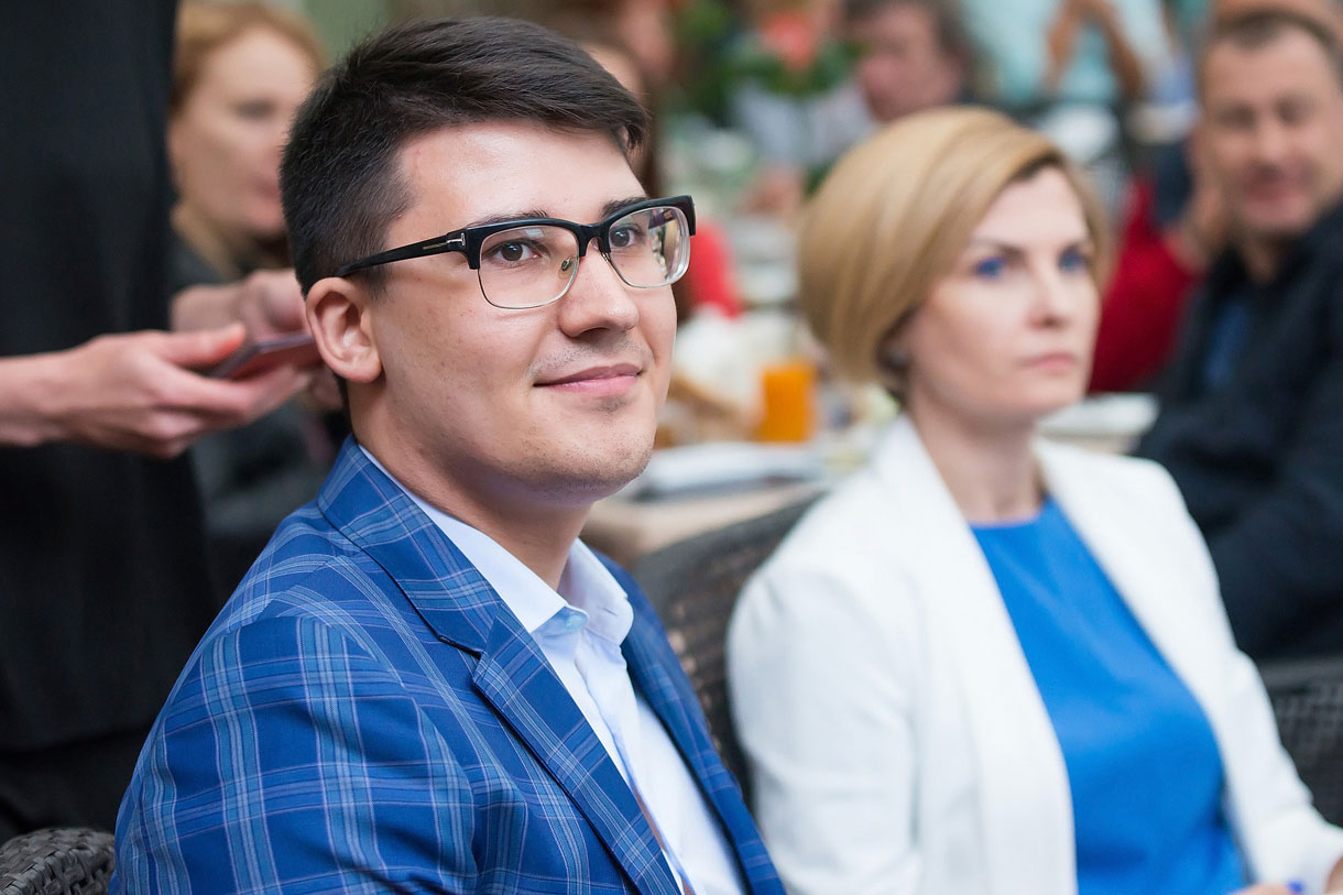 Концерт Сергея Галанина и группы «СерьГа» на летней веранде кафе «Премьера»