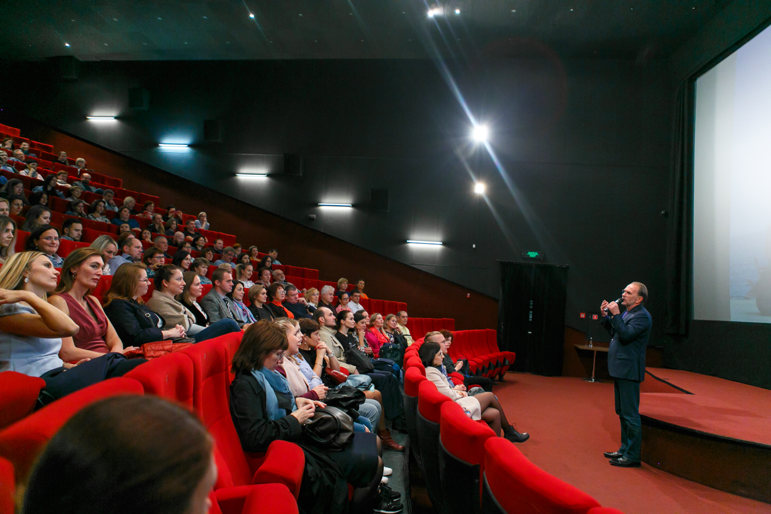 Премьера фильма «Вечная жизнь Александра Христофорова» с аншлагом прошла в «Победе»
