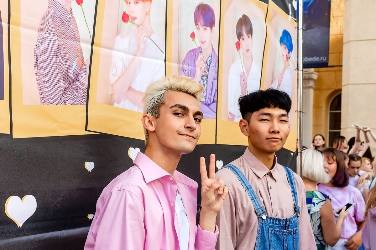 Фотографии с&nbsp;танцевального флешмоба BTS