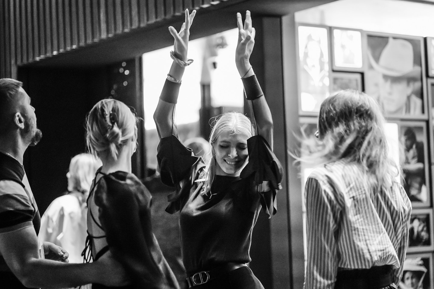 M&Dance