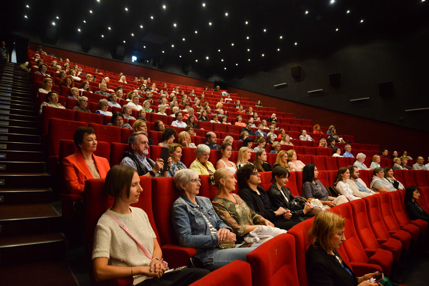 Фестиваль французского кино считаем открытым