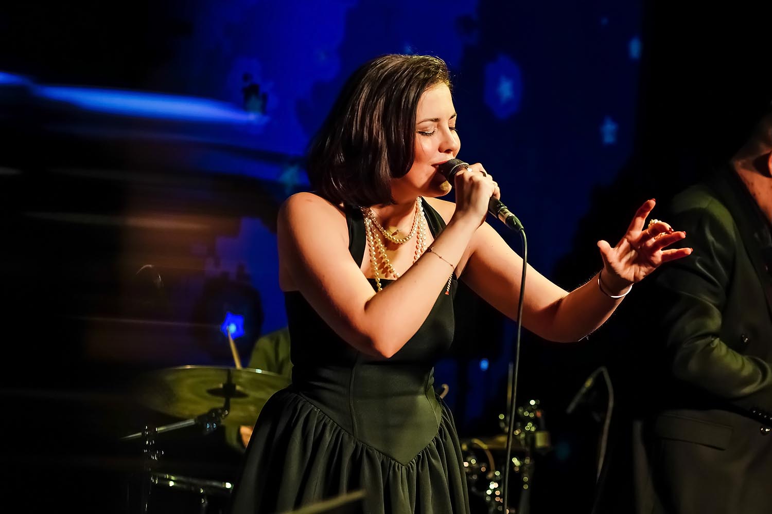 В&nbsp;клубе «Ночь» состоялся концерт Ольги Николаевой и&nbsp;Hard Jazz Project