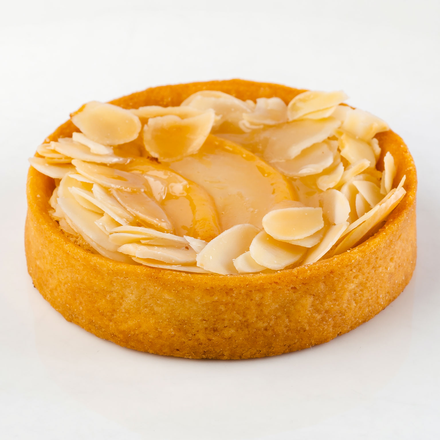 Тарт с грушей и миндальным кремом