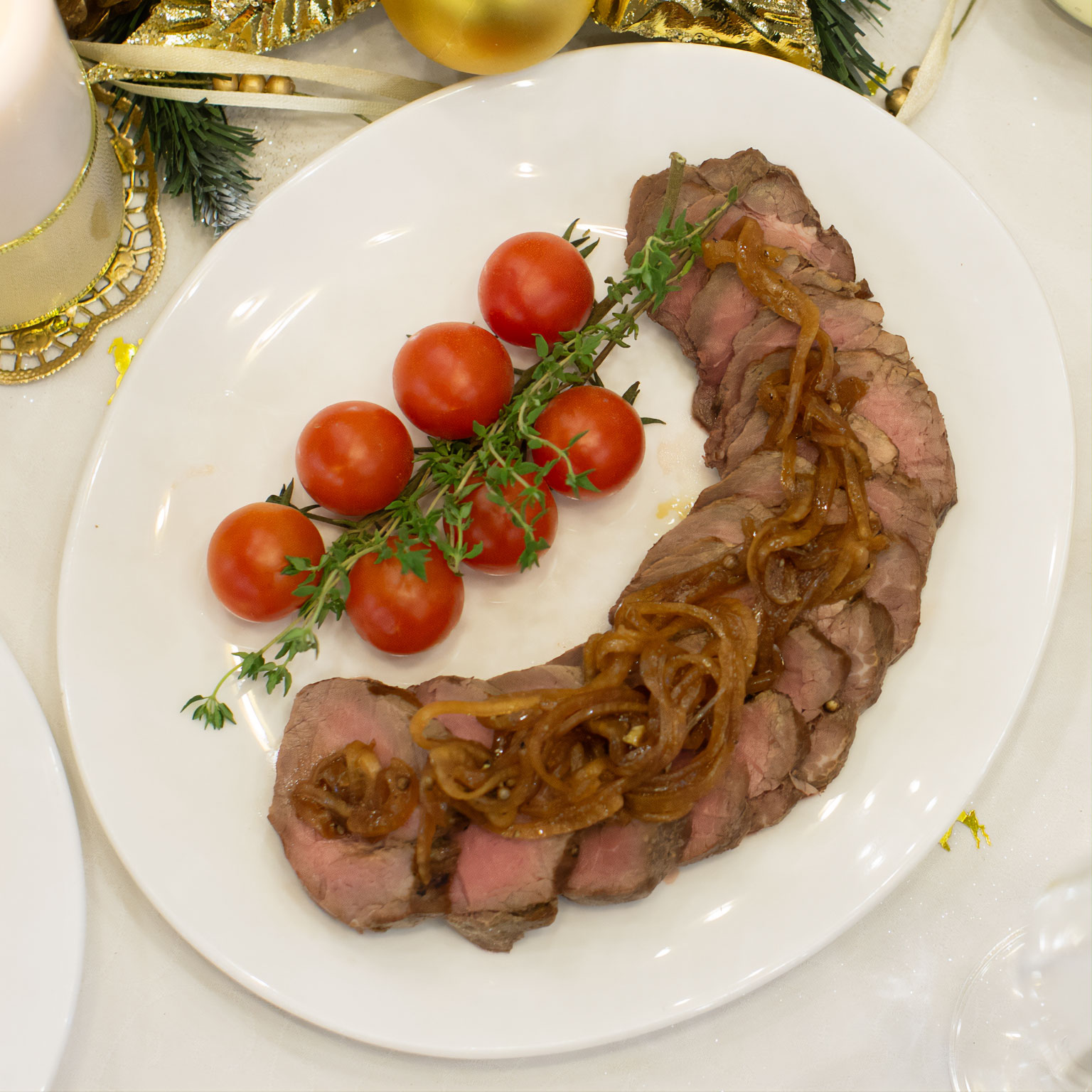 Праздничный маринованный ростбиф