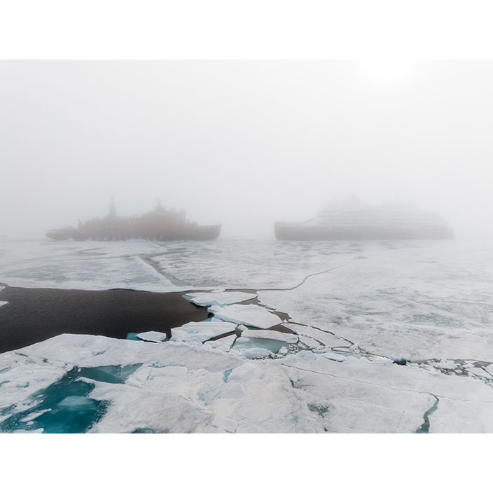Фотография Вадима Махорова «Встреча во&nbsp;льдах», 2023
